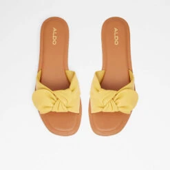 Aldo Abayrith 14 Aldo Abayrith -Ralph Lauren Store abayrith yellow 700 001 043 alt5 sq nt sw