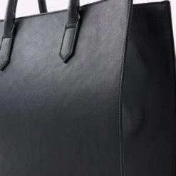 Aldo Aboma 15 Aldo Aboma -Ralph Lauren Store aboma multi 970 002 029 detail sq nt 2018x2018 5c1bb145 5705 413c 8b90 d00dfb23fc78 sw