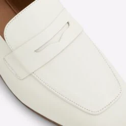Aldo Adelaide 15 Aldo Adelaide -Ralph Lauren Store adelaide white 115 001 043 detail sq nt 2018x2018 0cd5add0 b602 43be a9da 24a8218cc417