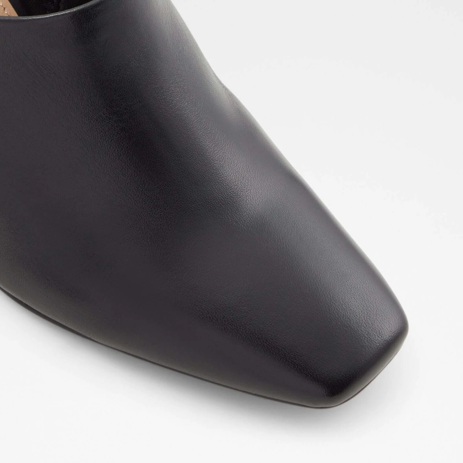 Aldo Adwoillan 6 Aldo Adwoillan - Image 6