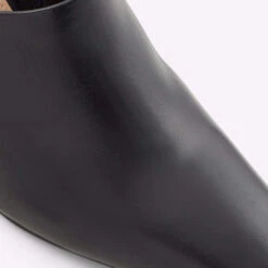 Aldo Adwoillan 15 Aldo Adwoillan -Ralph Lauren Store adwoillan black 001 001 043 detail sq nt 2018x2018 562410d0 5389 4653 b045 f95cbaacc899 sw