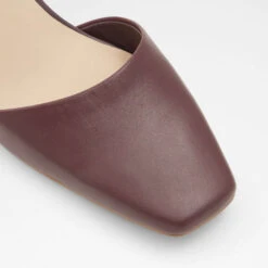 Aldo Afean -Ralph Lauren Store afean brown 201 001 043 alt4 sq nt 1600x1600 5a50301a 1973 48a4 9d7a 6d442bc2e7fb sw