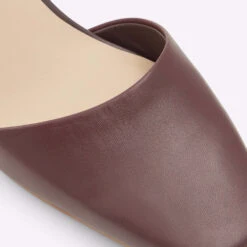 Aldo Afean -Ralph Lauren Store afean brown 201 001 043 detail sq nt 2018x2018 145b21eb ebbd 45ba 9b3d 24a6f6740a69 sw