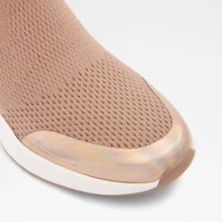 Aldo Agnessy -Ralph Lauren Store agnessy beige 270 003 017 alt4 sq nt 1600x1600 5c84fa6b 1026 4372 9ab0 10d1e3249e4c sw