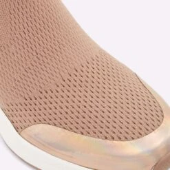 Aldo Agnessy -Ralph Lauren Store agnessy beige 270 003 017 detail sq nt 2018x2018 d8b85a01 6eba 45da 8999 1c2cbf2b876d sw