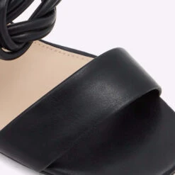 Aldo Agraliclya -Ralph Lauren Store agraliclya black 001 002 043 detail sq nt 2018x2018 9f16fb3a 280b 4d05 b14c 9815e2306188 sw