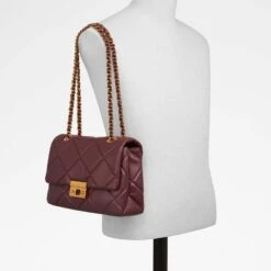 Aldo Aloja -Ralph Lauren Store aloja red 601 002 043 alt3 sq nt 1600x1600 87295cb7 fea1 4039 be6c 1261b5b37ee6 sw