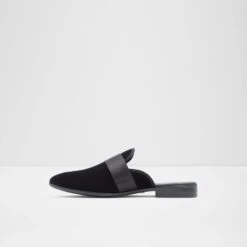 Aldo Anjen -Ralph Lauren Store anjen black 001 001 046 alt2 sq nt 1600x1600 2821ffed 9c1a 4d78 be7d 835a58278a3f sw