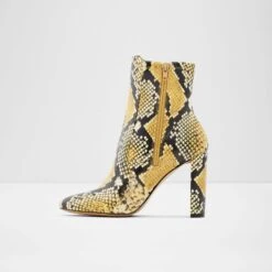 Aldo Aurellane 10 Aldo Aurellane -Ralph Lauren Store aurellane yellow 740 002 044 alt2 sq nt 1600x1600 2f552233 31aa 4a53 a00b 6cb1b7d6b14f sw