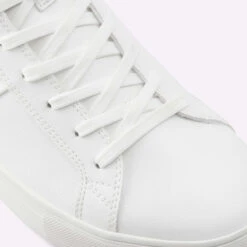 Aldo Balawen 15 Aldo Balawen -Ralph Lauren Store balawen white 100 002 043 detail sq nt 2018x2018 dd214282 982a 4700 9667 ff057ddb0072 sw