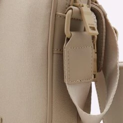 Aldo Basal -Ralph Lauren Store basal beige 260 003 043 detail sq nt 2018x2018 5c348d46 9f9a 4d02 b753 70aa2a8f233f sw