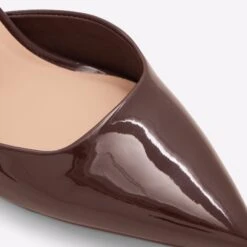 Aldo Basanti 15 Aldo Basanti -Ralph Lauren Store basanti brown 201 002 033 detail sq nt 2018x2018 26ad2f35 6b11 4ede 9162 a9356a14530d