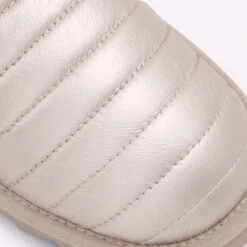 Aldo Bearie 15 Aldo Bearie -Ralph Lauren Store bearie pink 653 002 029 detail sq nt 2018x2018 c3cb43d8 b1cd 43e0 b623 d87e32bf8e10 sw