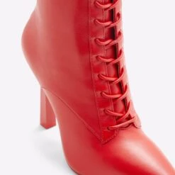 Aldo Began -Ralph Lauren Store began red 640 001 043 detail sq nt 2018x2018 e5fd21a3 c4de 41ea 9c19 72ee8a2cb51d