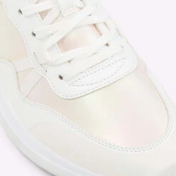 Aldo Boadda -Ralph Lauren Store boadda multi 962 003 029 detail sq nt 2018x2018 0f794e71 16d9 4cff 8c28 ff0e2600be2d sw