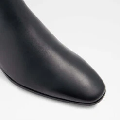 Aldo Boewien -Ralph Lauren Store boewien black 001 001 043 alt4 sq nt 1600x1600 8211cc1b 2449 4528 9d94 914154dbd4ef sw