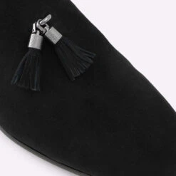 Aldo Boomer -Ralph Lauren Store boomer black 001 001 046 detail sq nt 2018x2018 412acf45 808d 40c5 b656 68f9cb115d45 sw