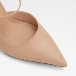 Aldo Brunette -Ralph Lauren Store brunette beige 270 001 043 alt4 sq nt 1600x1600 aec31881 c836 451a 898a d285d1e0612f