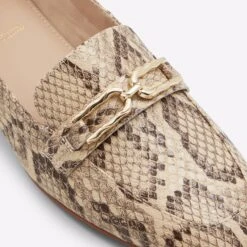 Aldo Cadoder 15 Aldo Cadoder -Ralph Lauren Store cadoder beige 101 002 044 detail sq nt 2018x2018 be43dc94 abe2 44ed b5bf a955449f44c4