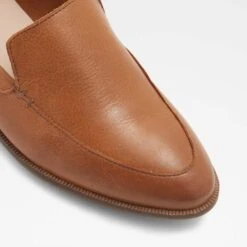 Aldo Cadoelle -Ralph Lauren Store cadoelle brown 220 001 025 alt4 sq nt 1600x1600 eaf558cf 07b5 440f 8652 7c2e2c8dc80f sw