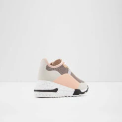 Aldo Cadorelia -Ralph Lauren Store cadorelia grey 020 002 029 alt1 sq nt 1600x1600 551bc5ee 4bb2 42a7 9aab 36afbb735000 sw