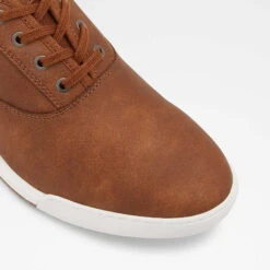 Aldo Carluke 12 Aldo Carluke -Ralph Lauren Store carluke brown 220 002 043 alt4 sq nt 1600x1600 3c1c6380 9f57 4517 9760 9cd5c1f4a8d2 sw