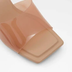 Aldo Cassilia 13 Aldo Cassilia -Ralph Lauren Store cassilia beige 260 002 020 alt4 sq nt 1600x1600 a1e87b1d f0bf 49f1 8e0b 3cf65c4be498 sw