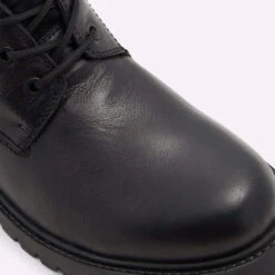 Aldo Chagan 13 Aldo Chagan -Ralph Lauren Store chagan black 001 001 043 detail sq nt 2018x2018 17e0671f b16a 4ad5 b8c6 6692e4ad6e80 sw