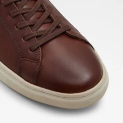Aldo Classicspec -Ralph Lauren Store classicspec brown 220 001 043 alt4 sq nt 1600x1600 fe683a9e 36bd 4bbd 8d88 ffec7f4bdc91