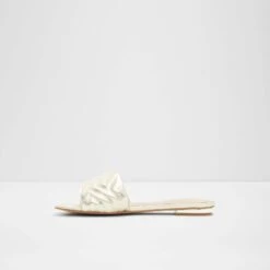 Aldo Cleona -Ralph Lauren Store cleona gold 710 002 008 alt2 sq nt 1600x1600 5ca5bd31 ff60 4b41 b683 0233e90de674 sw