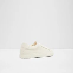 Aldo Cobi 10 Aldo Cobi -Ralph Lauren Store cobi beige 270 001 043 alt1 sq nt 1600x1600 2188a62e 2224 43d6 9264 59b2501a3492