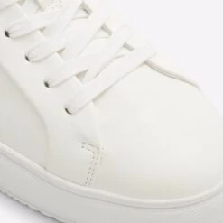Aldo Cobi -Ralph Lauren Store cobi white 100 001 043 detail sq nt 2018x2018 235efe4e 9e35 4700 8651 20a0bfc72813