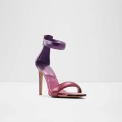 Aldo Contesa -Ralph Lauren Store contesa multi 962 002 051 alt3 sq nt 1600x1600 4f882cd7 f624 42d9 8eb5 152c23f8ee00 sw