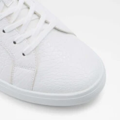 Aldo Cowien -Ralph Lauren Store cowien white 100 002 004 alt4 sq nt 1600x1600 26fbd9c3 4568 4a10 bd3d edca7a90edda sw