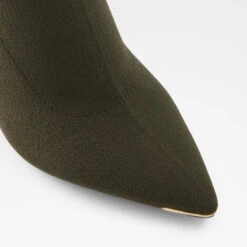 Aldo Crulla 12 Aldo Crulla -Ralph Lauren Store crulla beige 250 003 017 alt4 sq nt 1600x1600 583bfd24 11bd 4fff b67f 6e9dad1180ad sw