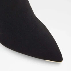 Aldo Crulla 12 Aldo Crulla -Ralph Lauren Store crulla black 001 003 017 alt4 sq nt 1600x1600 7e04f358 4dce 4f4f aa4b d8ab9e3b98c4 sw