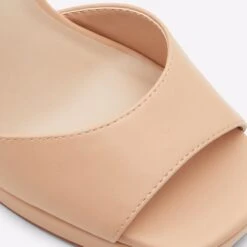 Aldo Daphnee 13 Aldo Daphnee -Ralph Lauren Store daphnee beige 260 002 043 detail sq nt 2018x2018 04d6aaa5 5710 4e47 bf06 6dd8010a10f5