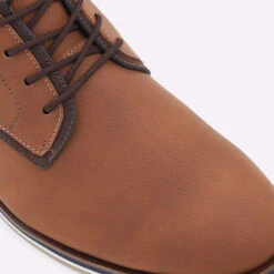 Aldo Defrasne -Ralph Lauren Store defrasne brown 220 002 043 detail sq nt 2018x2018 8c866620 fc8d 4e58 afa3 b2ddf522d67f sw