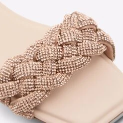 Aldo Dima -Ralph Lauren Store dima pink 653 003 029 detail sq nt 2018x2018 ad55e8ec e3e2 499d 9d92 a914c8d5cb75