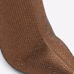 Aldo Dove -Ralph Lauren Store dove brown 222 003 029 detail sq nt 2018x2018 c5a92281 b4b1 47d3 839b 8e006ec0a008