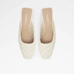 Aldo Drenna 14 Aldo Drenna -Ralph Lauren Store drenna white 110 001 039 alt5 sq nt 1600x1600 2eacb2c6 6782 4e22 aa8e ea8b9726b3b8 sw