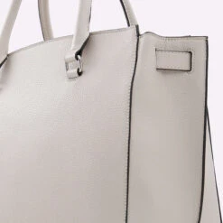 Aldo Dulacca -Ralph Lauren Store dulacca beige 251 002 043 detail sq nt 2018x2018 3eb13d4c 0012 40bf abf7 0faefdbdfd46 sw