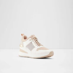 Aldo Dynia -Ralph Lauren Store dynia pink 680 002 043 alt3 sq nt 1600x1600 cc60f95f c045 4bf5 8587 0f6b60658412 sw