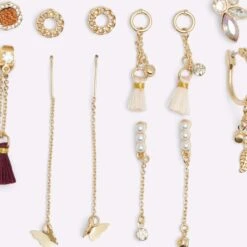 Aldo Ebonnon -Ralph Lauren Store ebonnon red 601 detail sq nt 2018x2018 05d62b62 506e 4051 8f17 baaa40ae793d sw