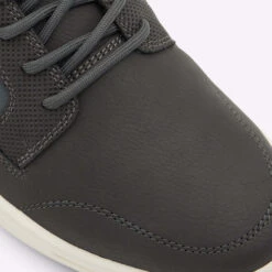 Aldo Edelian -Ralph Lauren Store edelian grey 021 002 031 detail sq nt 2018x2018 19c09dde be08 446b beb5 dfacf86b3c91 sw