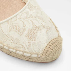 Aldo Efemina -Ralph Lauren Store efemina white 100 003 018 alt4 sq nt 1600x1600 d6c17bfb 5dca 4b7c a06f 65caab4271c3 sw