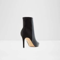 Aldo Elauwen -Ralph Lauren Store elauwen black 001 002 029 alt1 sq nt 1600x1600 e31a436a 6cf1 4e37 b5ca 4b918ffa6720 sw