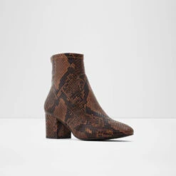 Aldo Eowaodia 11 Aldo Eowaodia -Ralph Lauren Store eowaodia brown 200 002 044 alt3 sq nt 1600x1600 5914a115 f18d 47a5 a2a6 923ee12c83ed sw