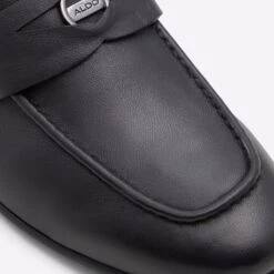 Aldo Esquire -Ralph Lauren Store esquire black 004 001 043 detail sq nt 2018x2018 347d7ee3 6e33 41ca 88d8 ec5a082e6e93