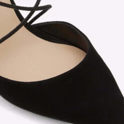 Aldo Finsbury -Ralph Lauren Store finsbury black 001 001 046 detail sq nt 2018x2018 7440aa5e 540c 497c 95ab 2f5cc219fdd7 sw